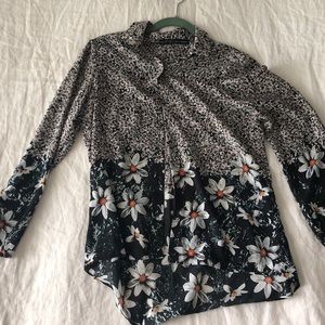 Cute Zara floral button up